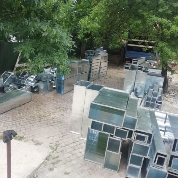 Монтаж витяжної і приточної системи у медичному центрі